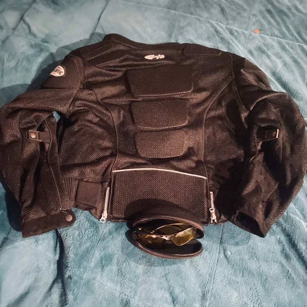 Black Motorcycle Jacket - Picture 4 of 7